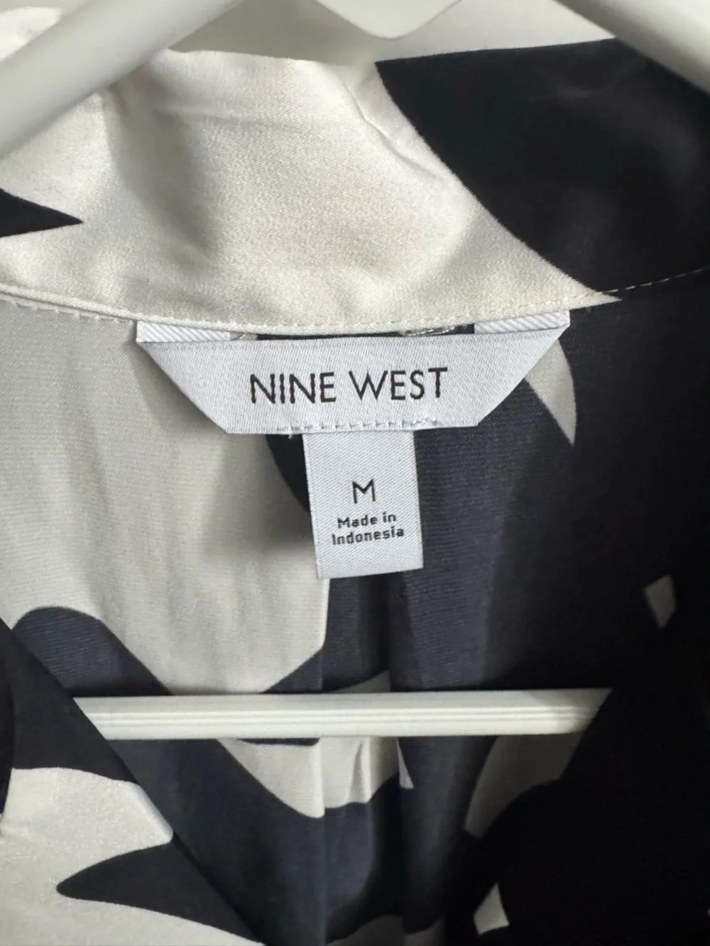 Nine West Black and White Abstract Button-Down Shirt - Picture 2 of 3